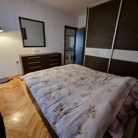 Apartments Grande House Скопье Экстерьер фото