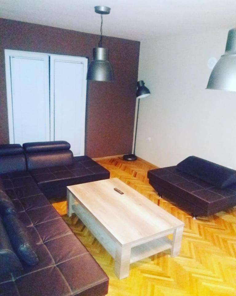 Apartments Grande House Скопье Экстерьер фото